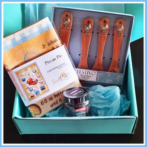 "Rooster" Recipe-art Tea Towel + Measuring Spoons Gift Box